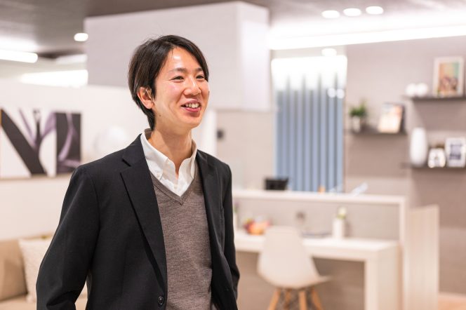 岡里 有弥